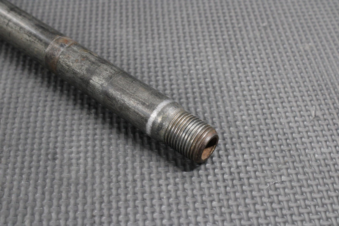2000 SUZUKI 00 - 04 DRZ400 DRZ400E OEM FRONT WHEEL RIM AXLE PIVOT BOLT - hggarage
