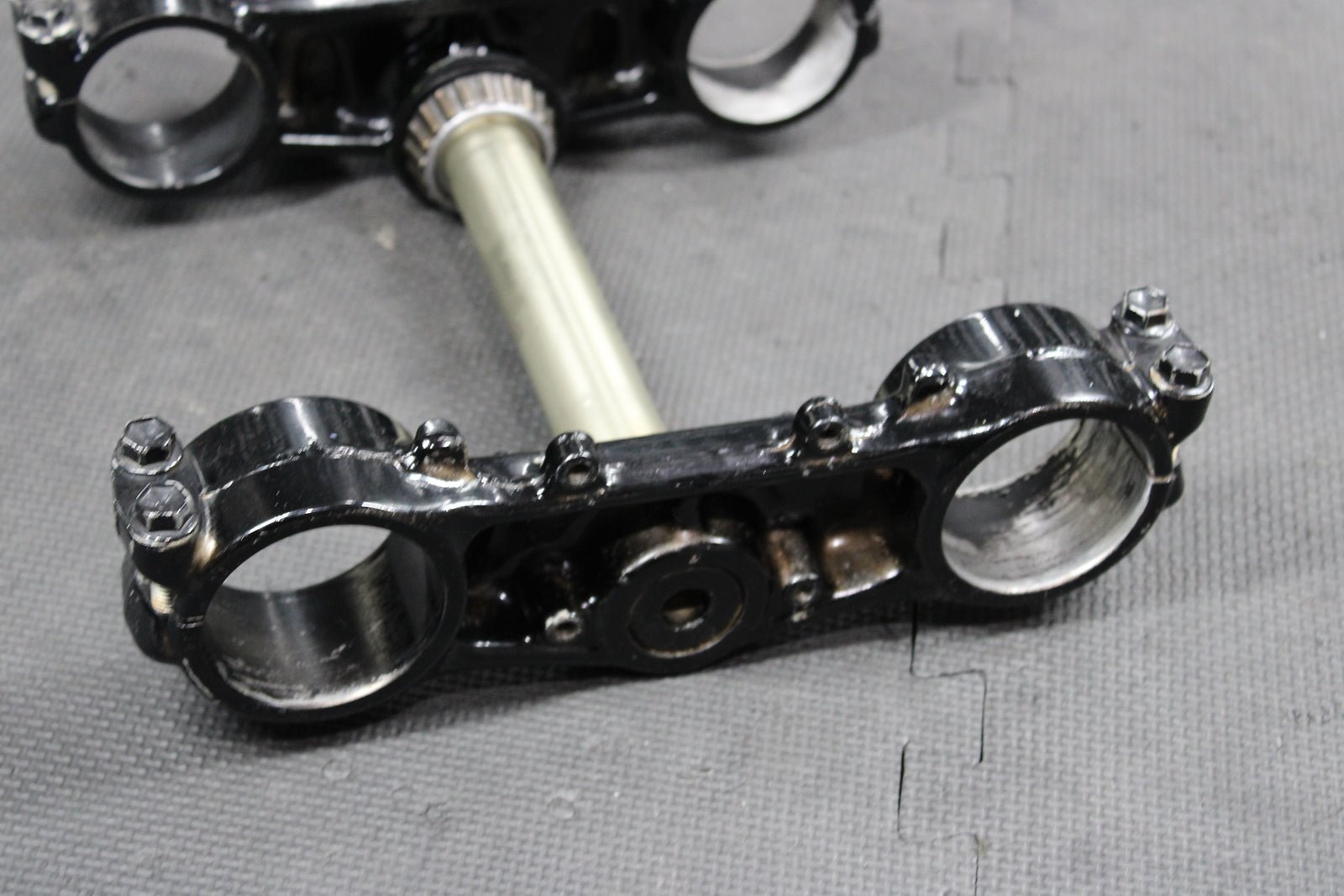 1999 Kawasaki KX125 OEM Front Forks Lower Upper Triple Tree Stem Clamp - hggarage