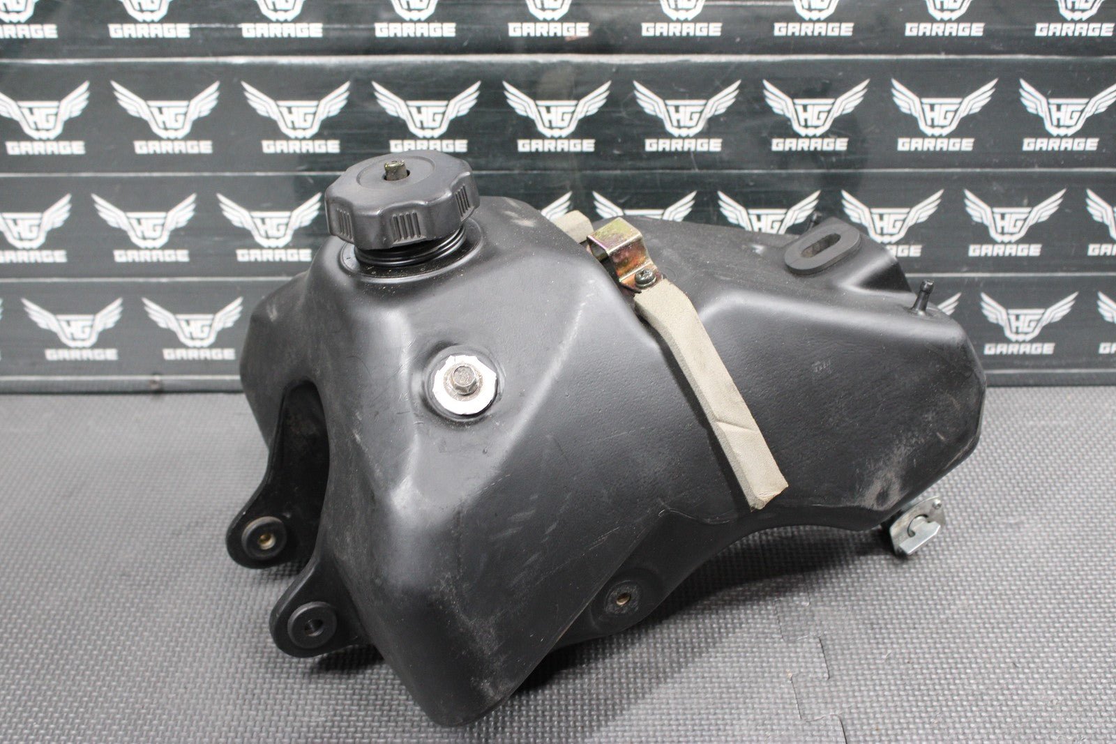 1997 YAMAHA RT100 90 - 00 OEM GAS FUEL TANK CELL PETROL RESERVOIR 3UL - 24110 - 00 - 00 - hggarage