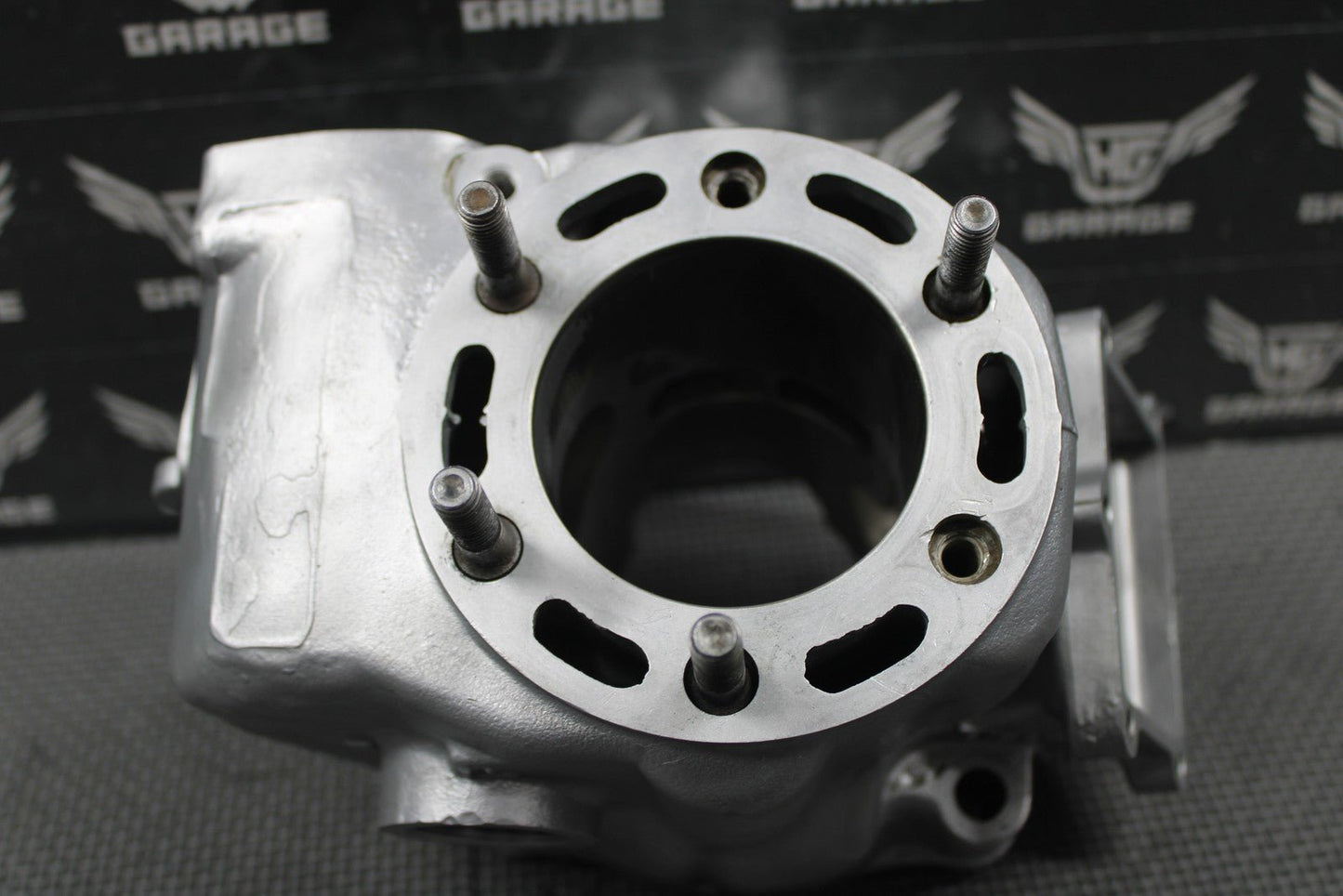 1995 HONDA CR250R OEM KZ3 M CYLINDER BORE JUG TOP END 12100 - KZ3 - 880 NEEDS REPAIR - hggarage