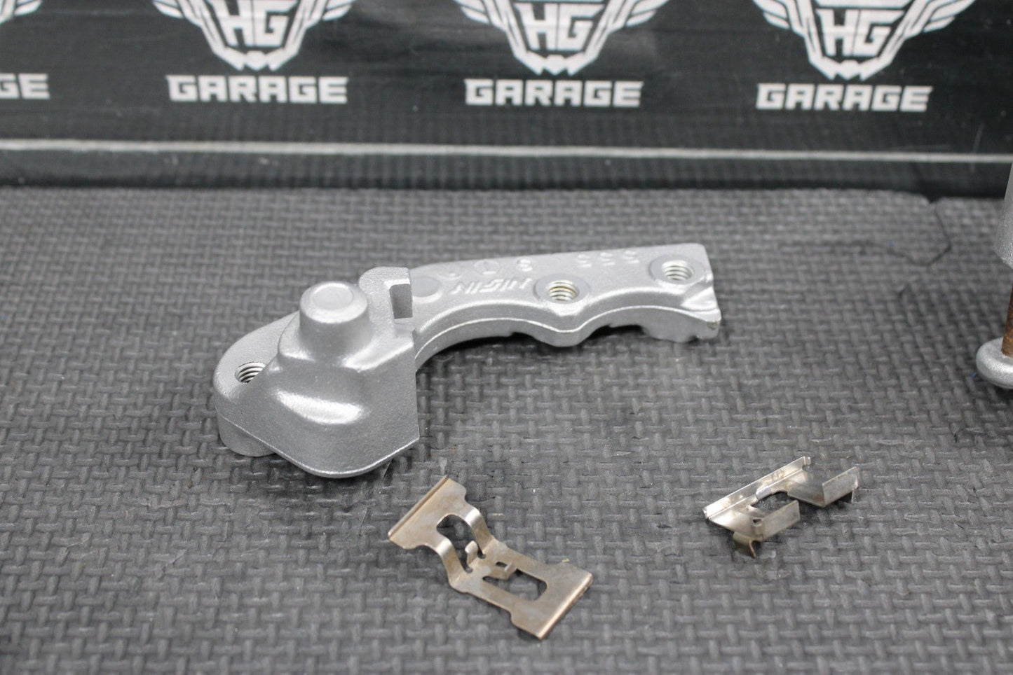 1996 SUZUKI RM250 OEM NISSIN FRONT BRAKE CALIPER 59300 - 36E63 - 999 - hggarage