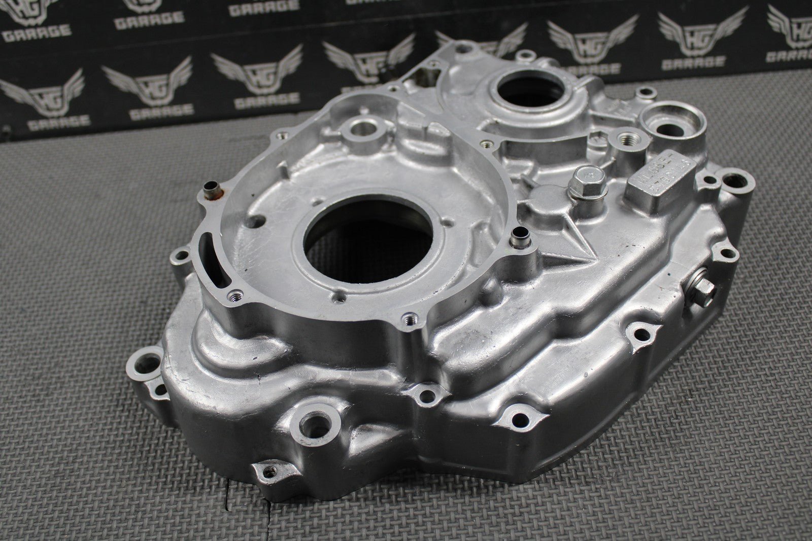 1991 HONDA 88 - 95 XR250R OEM LEFT ENGINE CRANKCASE CRANK CASE 11200 - KZ1 - 670 MINT! - hggarage