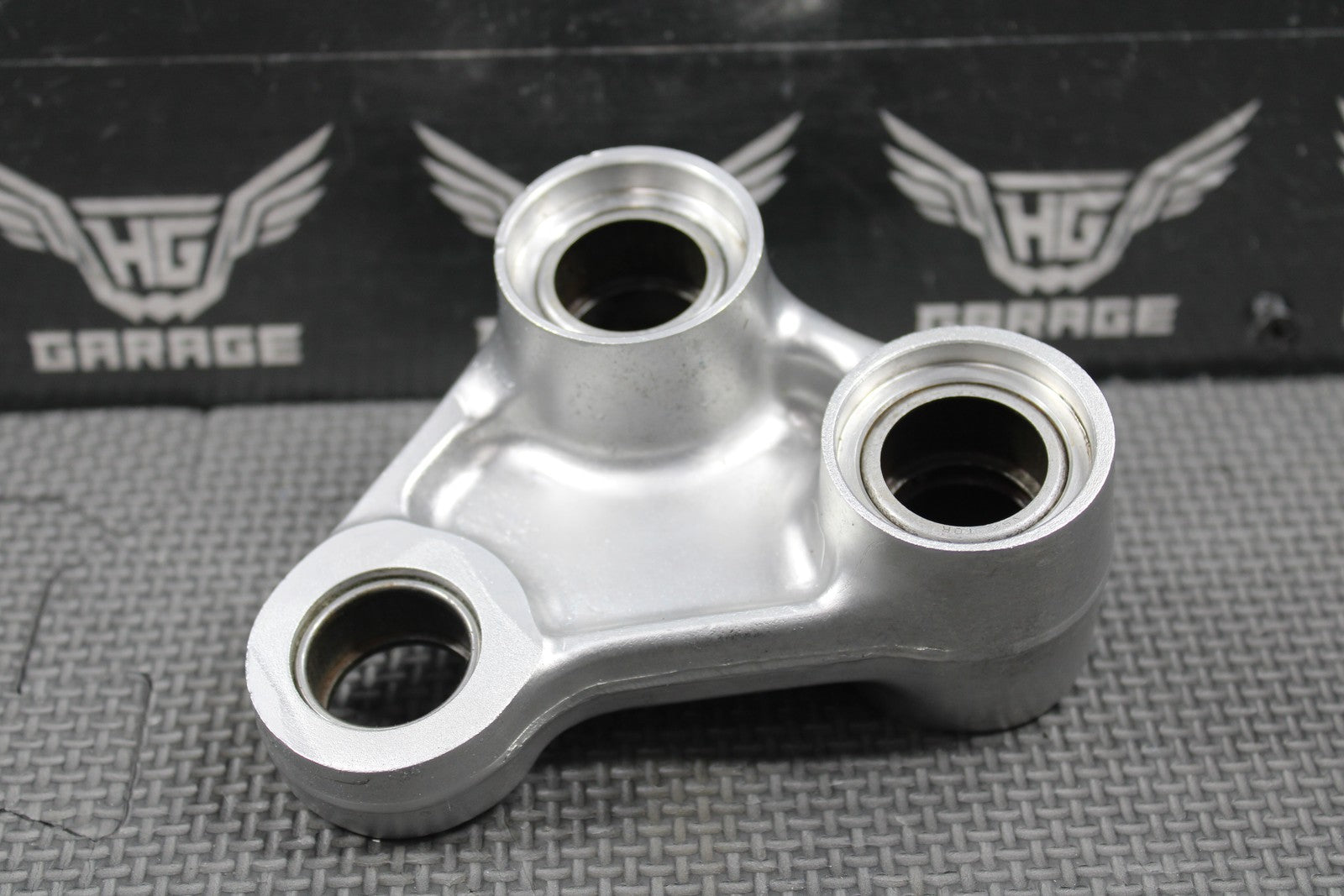 1997 HONDA CR250R OEM REAR SHOCK LINKAGE CUSHION ARM SET S52465 - KZ3 - B00 NICE! - hggarage