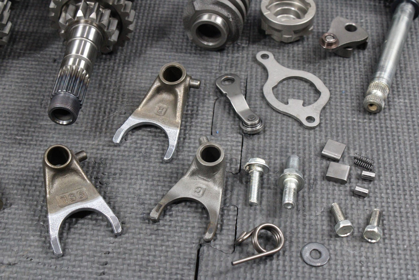 2018 HONDA CRF250R OEM ENGINE TRANSMISSION GEARS GEARBOX FORKS SHAFTS TRANS - hggarage