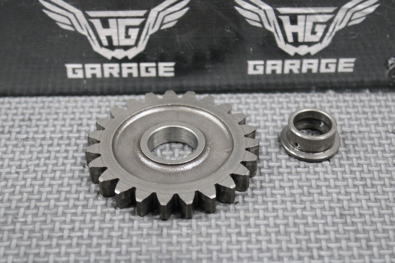 1991 HONDA XR250R OEM KICKSTART IDLER IDLE GEAR 23T W/ BUSHING 28221 - KK0 - 010 - hggarage