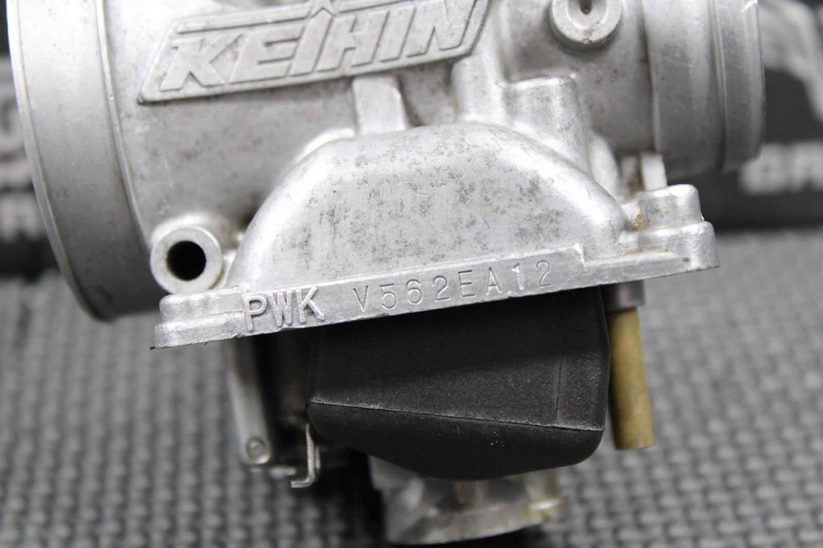 1990 KAWASAKI KX125 OEM KEIHIN PWK 35MM CARB CARBURETOR BODY PARTS 15001 - 1562 - hggarage