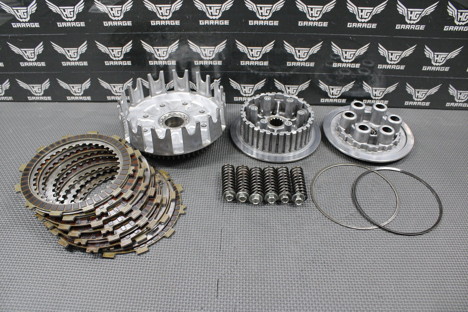 2006 SUZUKI 05 - 07 RMZ450 OEM CLUTCH W PLATES BASKET HUB PRESSURE PLATE SPRINGS - hggarage