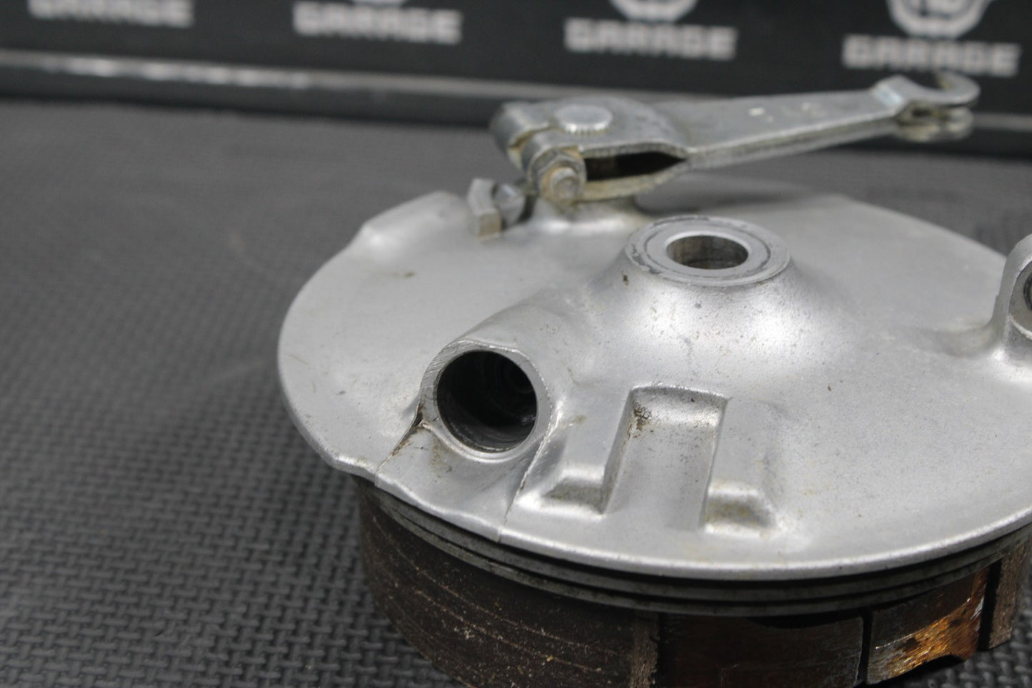1987 YAMAHA TW200 OEM FRONT BRAKE DRUM ASSEMBLY GEAR TRIP METER SHOES - hggarage