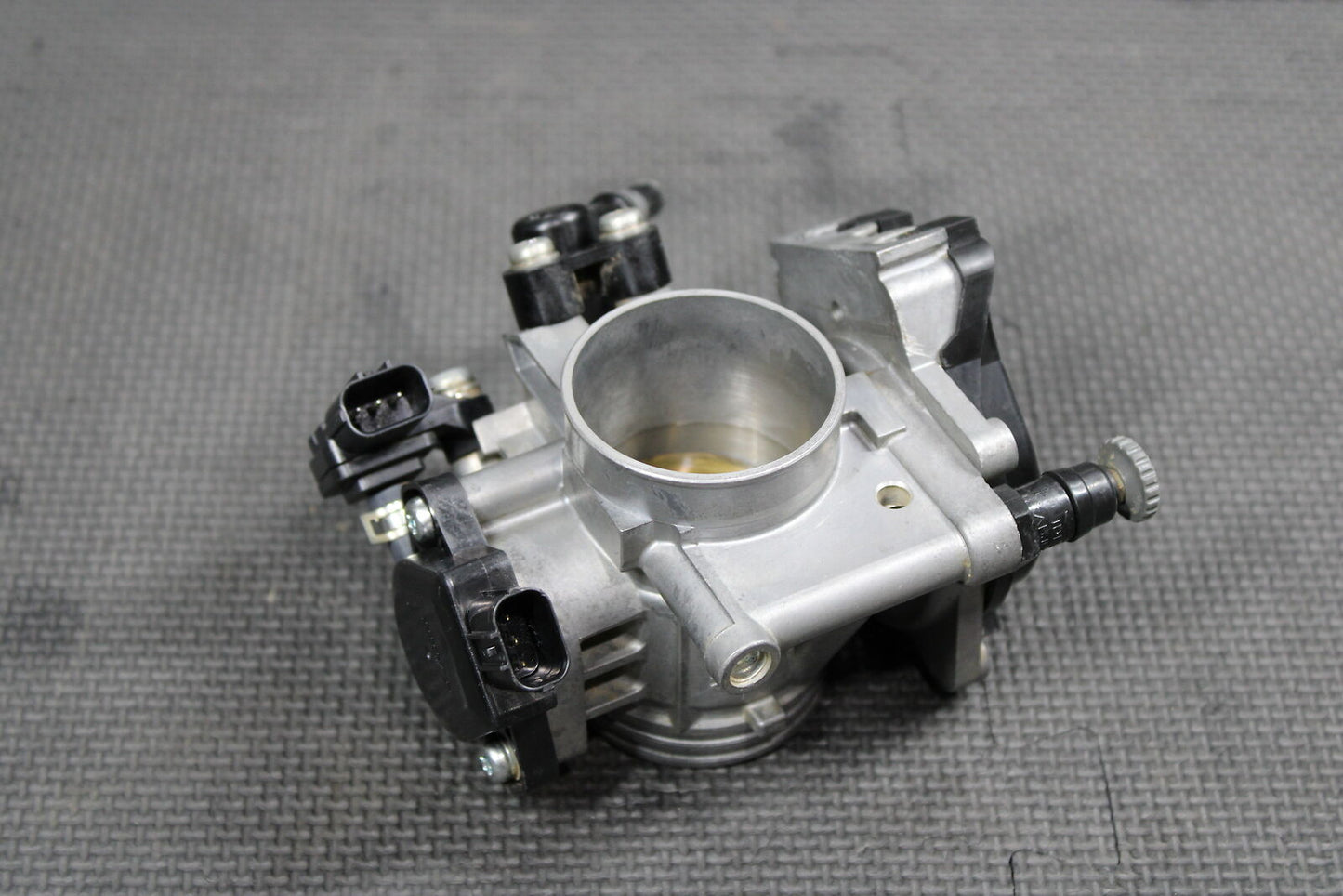 2014 YAMAHA YZ250F OEM KEIHIN MAIN FUEL INJECTOR THROTTLE BODY BODIES 1SM-13750-