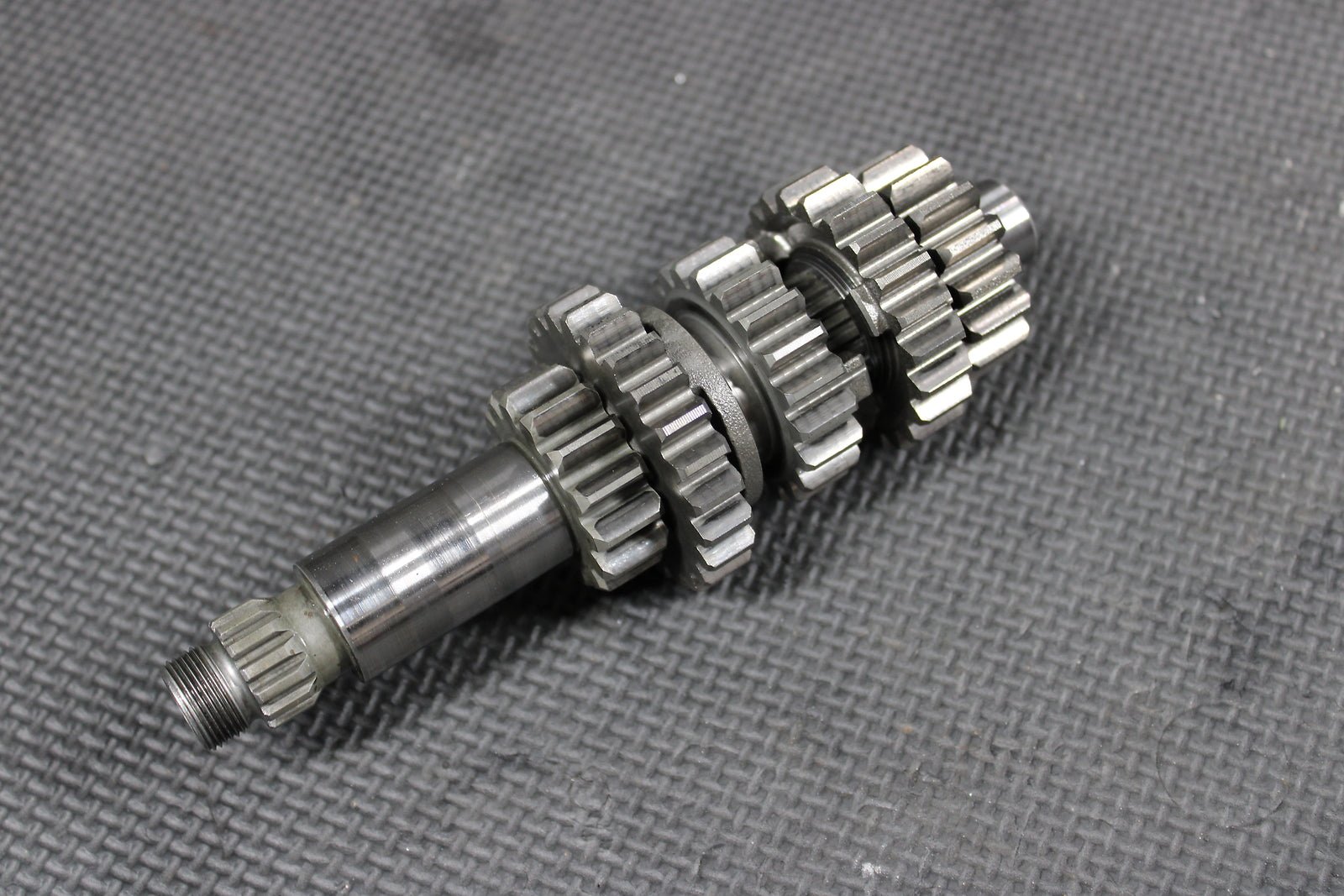 2004 YAMAHA YZ250F OEM ENGINE TRANSMISSION TRANNY GEARS FORKS SHIFT DOG - hggarage
