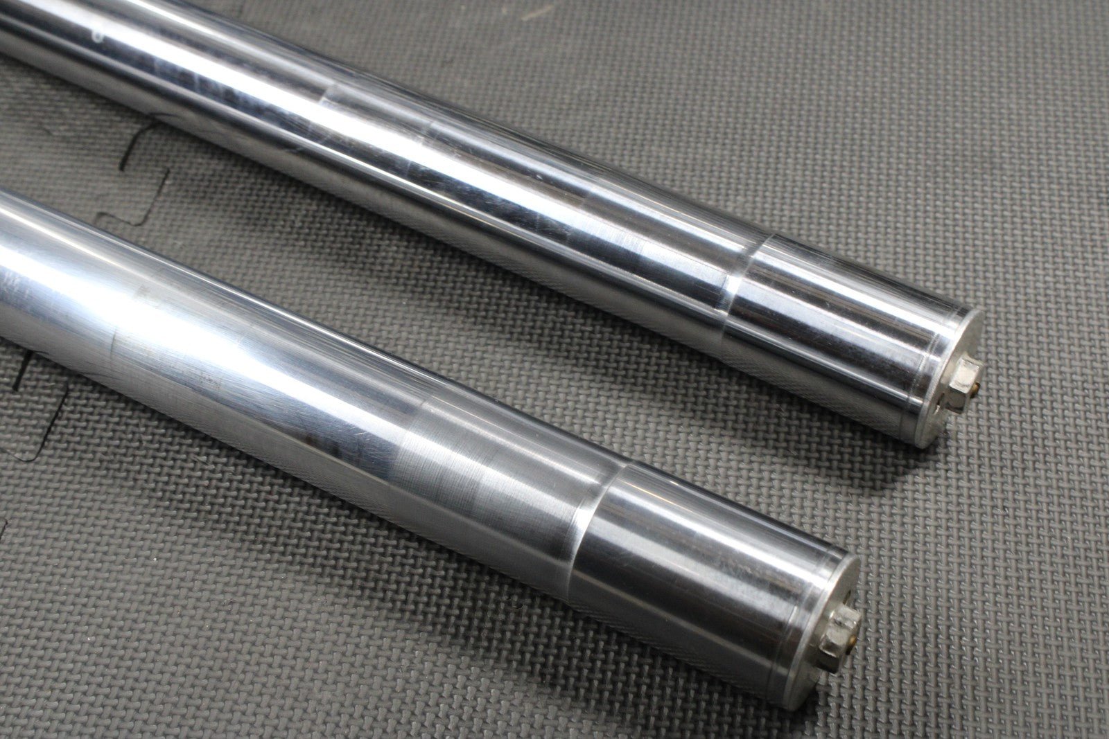 2000 SUZUKI 00 - 04 DRZ400 OEM RIGHT LEFT FRONT SUSPENSION FORKS SHOCKS DAMPERS - hggarage