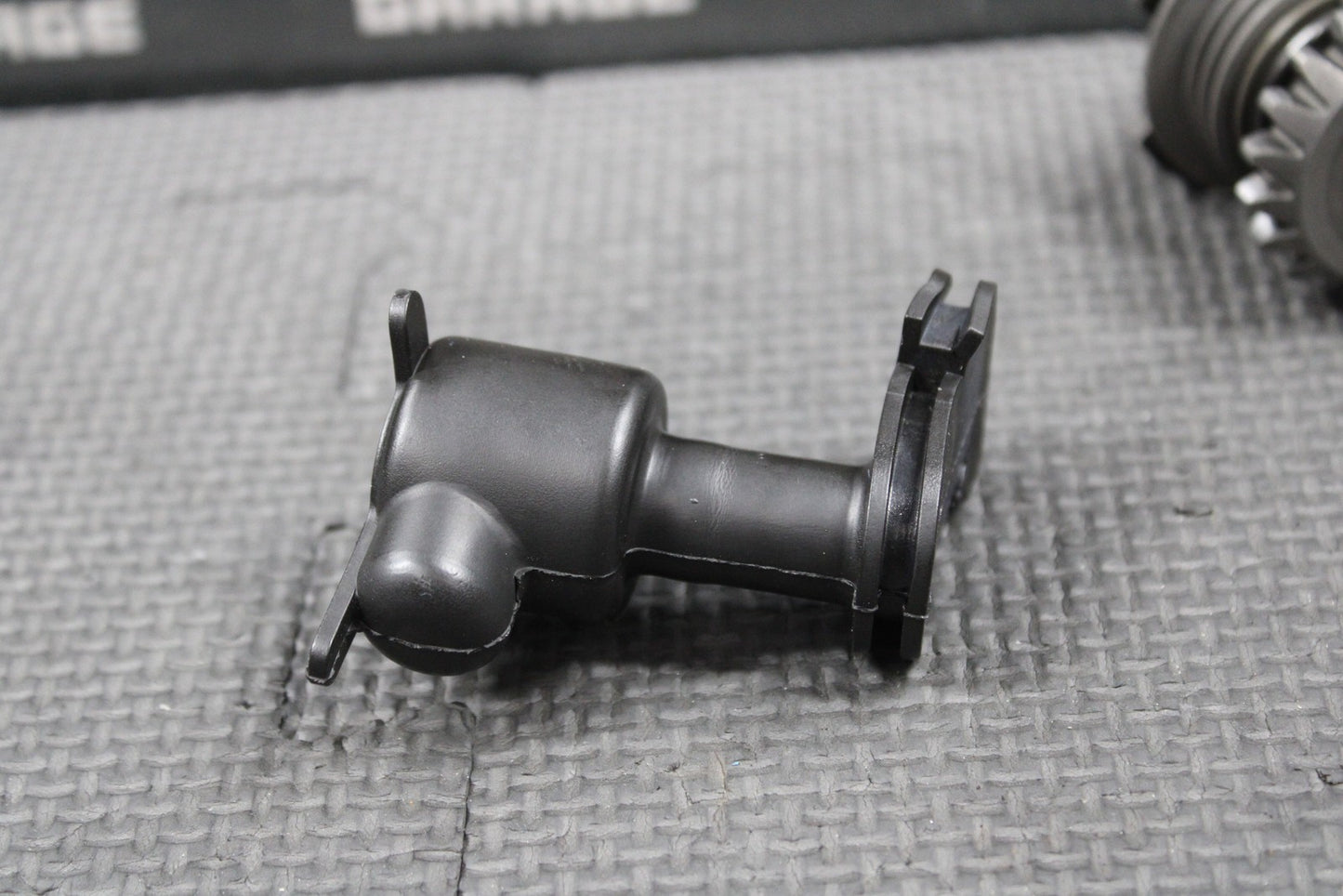 2015 KAWASAKI 08 - 21 KX85 OEM EXHAUST POWER VALVE LINKAGE GOVERNOR LEVER SET - hggarage