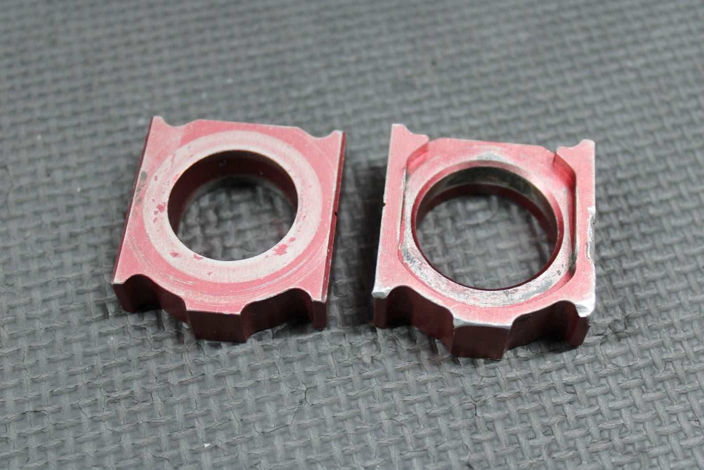 2012 HONDA CRF450R OEM REAR AXLE BACK WHEEL RIM PIVOT BOLT BLOCKS 42301 - KRN - A30 - hggarage