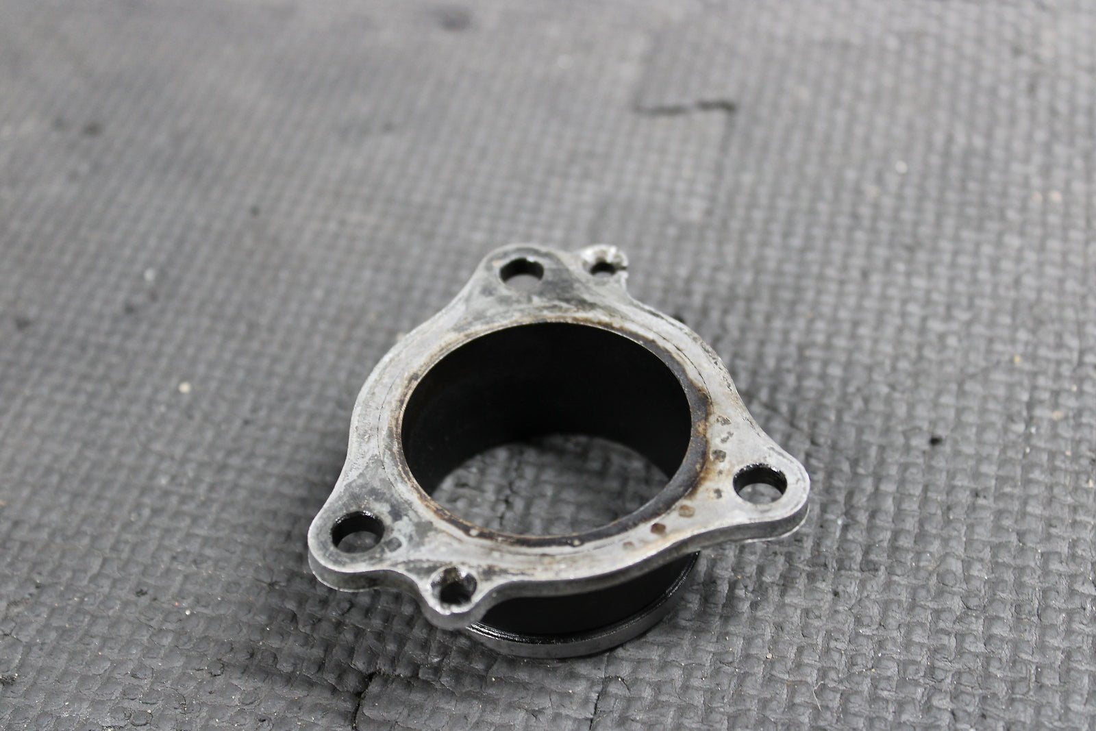 1998 HONDA CR125R OEM EXHAUST PIPE CHAMBER HEADER JOINT 18352 - KZ4 - 700 - hggarage
