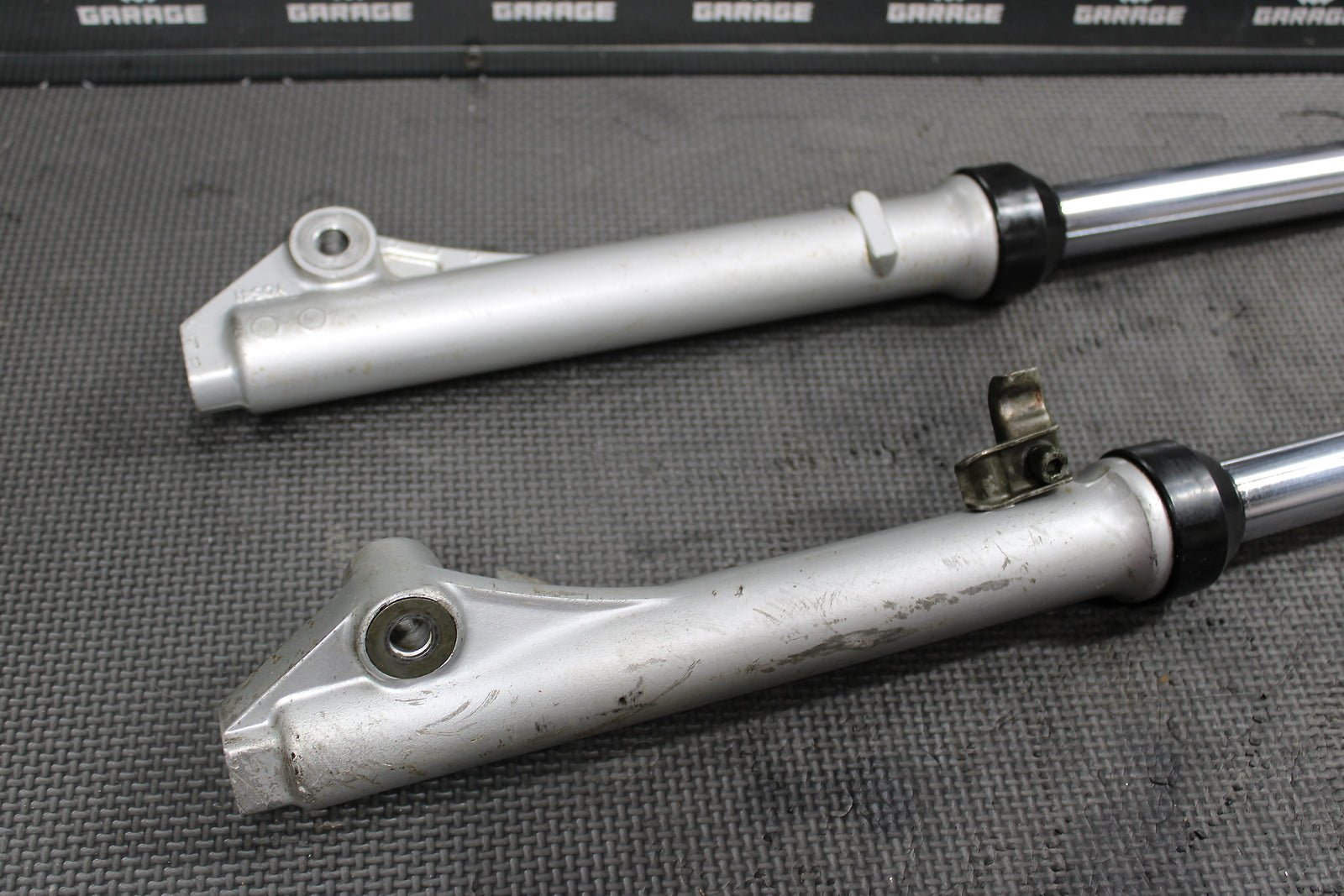 2000 Yamaha TTR90 OEM Right Left Front Suspension Forks Shocks 99999 - 03237 - 00 - hggarage