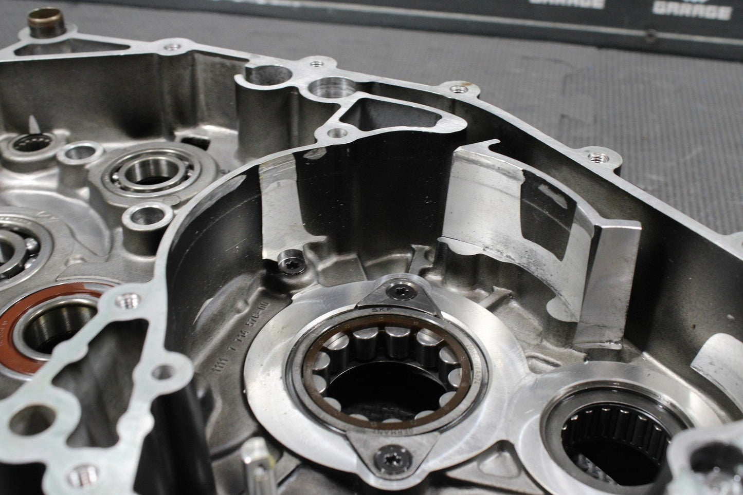 2013 HUSQVARNA TE511 OEM LEFT RIGHT ENGINE MOTOR CRANKCASE CRANK CASES BLOCK - hggarage