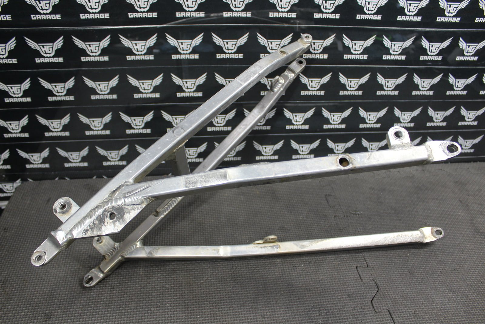2006 04 - 06 SUZUKI RMZ250 OEM REAR BACK SUB FRAME SUBFRAME SEAT RAIL K3216 - 00087 - hggarage