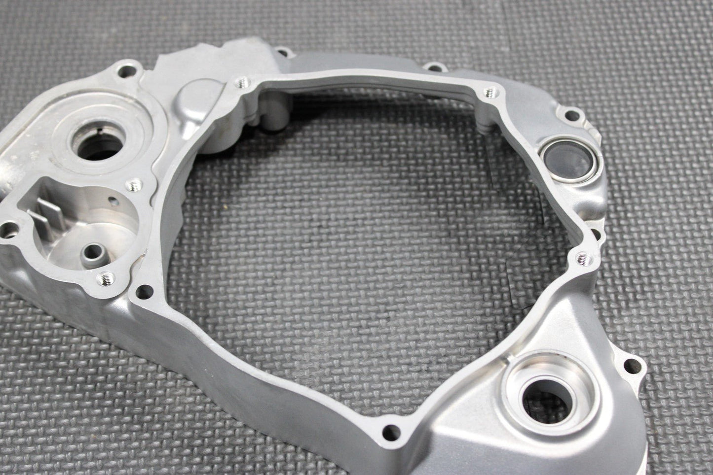 2014 KAWASAKI 09 - 14 KX250F OEM ENGINE MOTOR INNER CLUTCH COVER 14032 - 0136 - hggarage