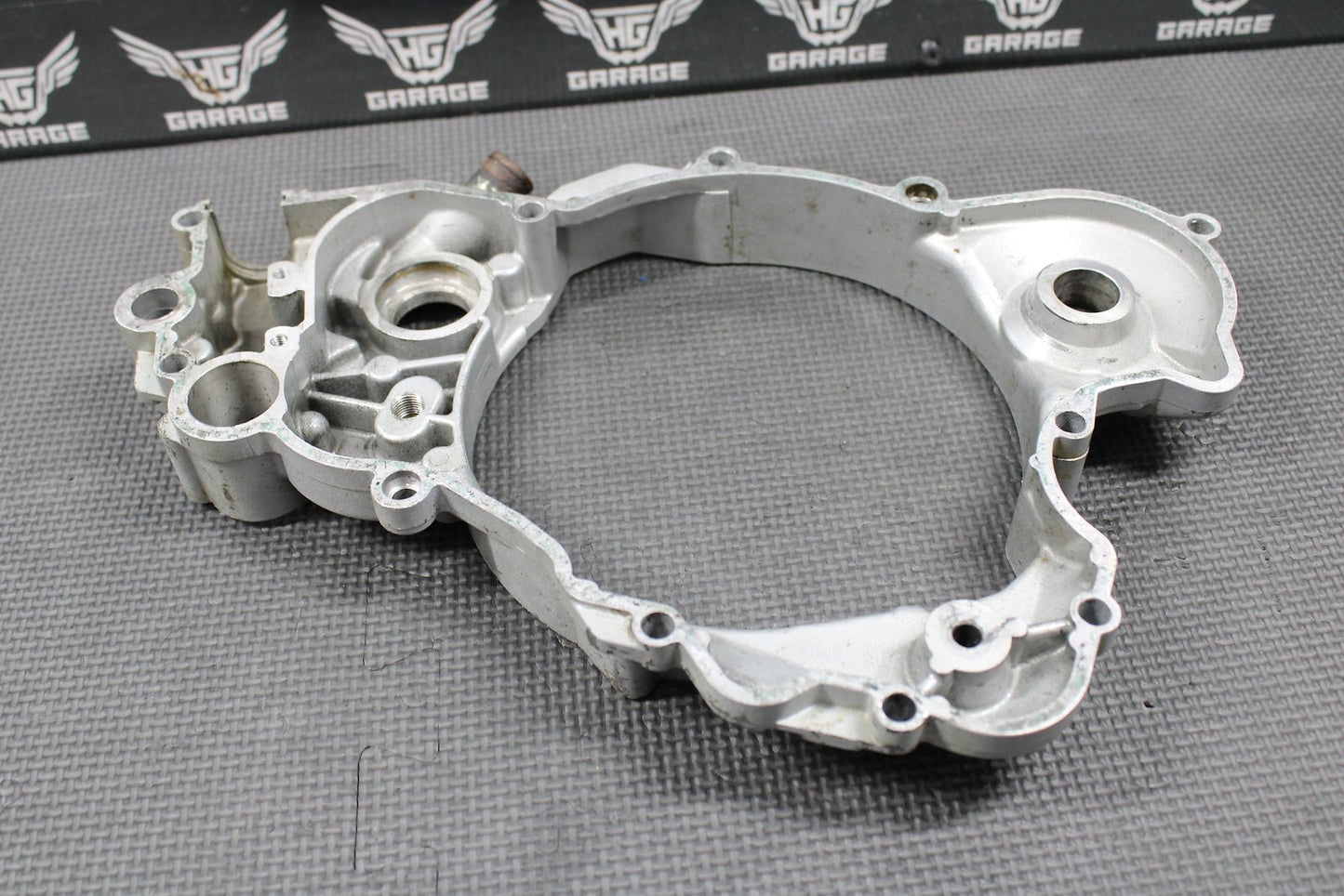 1991 KTM 91 - 97 250 300 EXC RIGHT SIDE CASE INNER CLUTCH COVER 54630001200 - hggarage