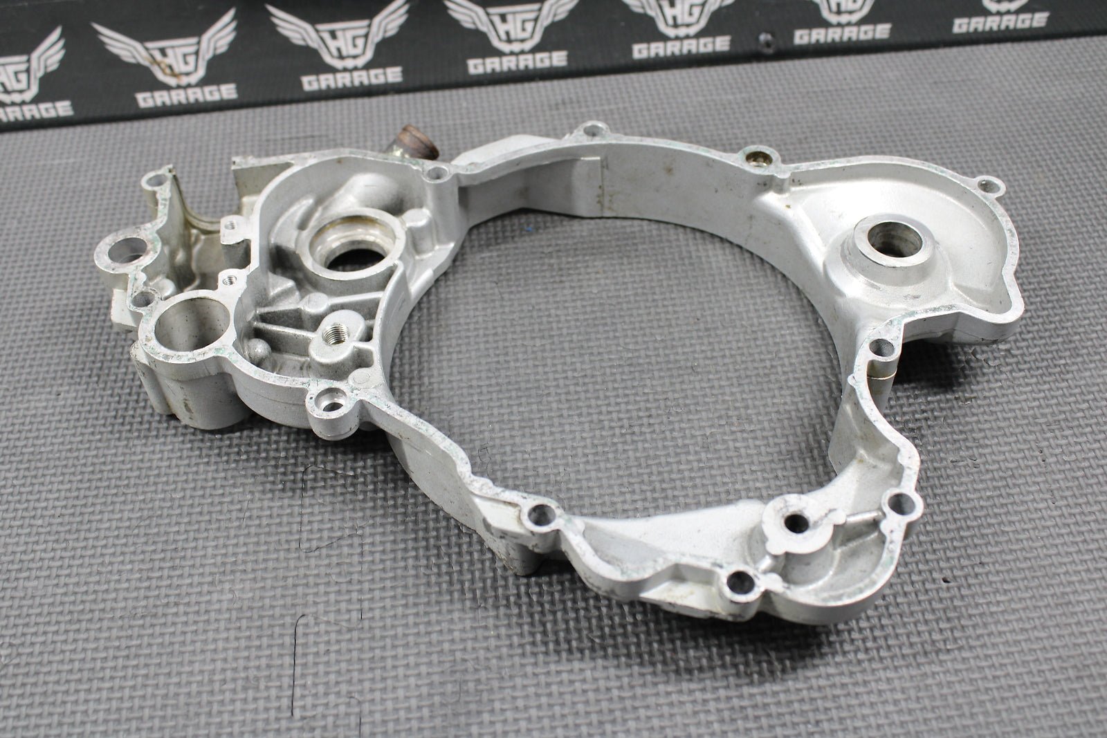 1991 KTM 91 - 97 250 300 EXC RIGHT SIDE CASE INNER CLUTCH COVER 54630001200 - hggarage