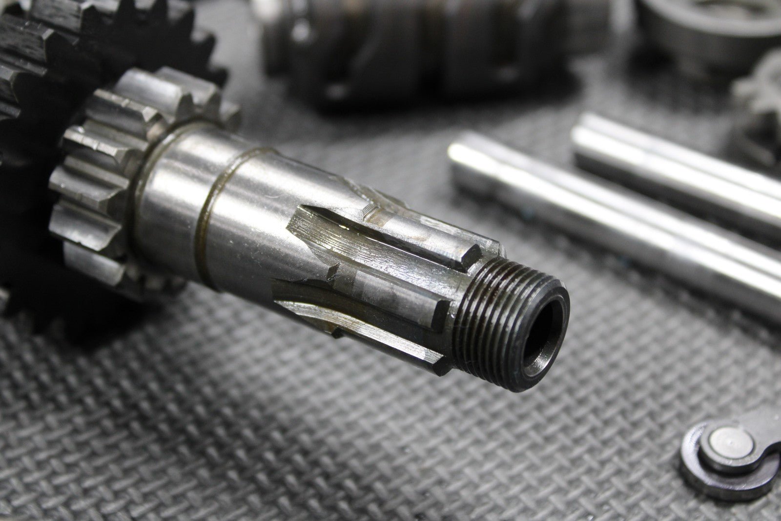 1995 SUZUKI RMX250 OEM ENGINE TRANSMISSION TRANNY GEARS GEARBOX SHIFT FORKS DRUM - hggarage