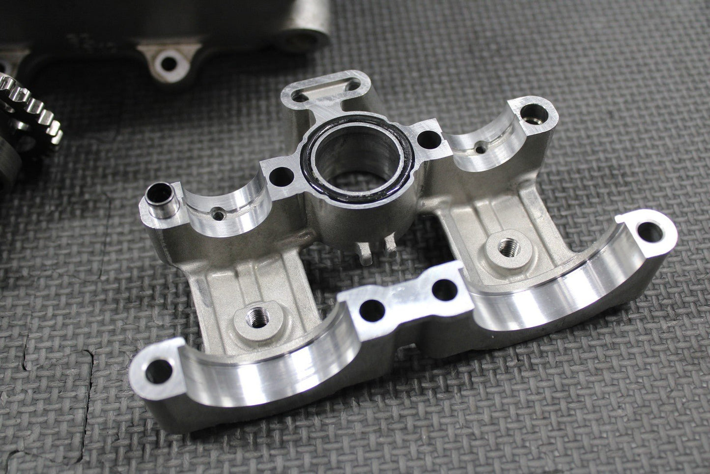 2019 SUZUKI 19 - 25 RMZ250 OEM CYLINDER HEAD VALVES CAMSHAFTS 11100 - 46K00 MINT! - hggarage