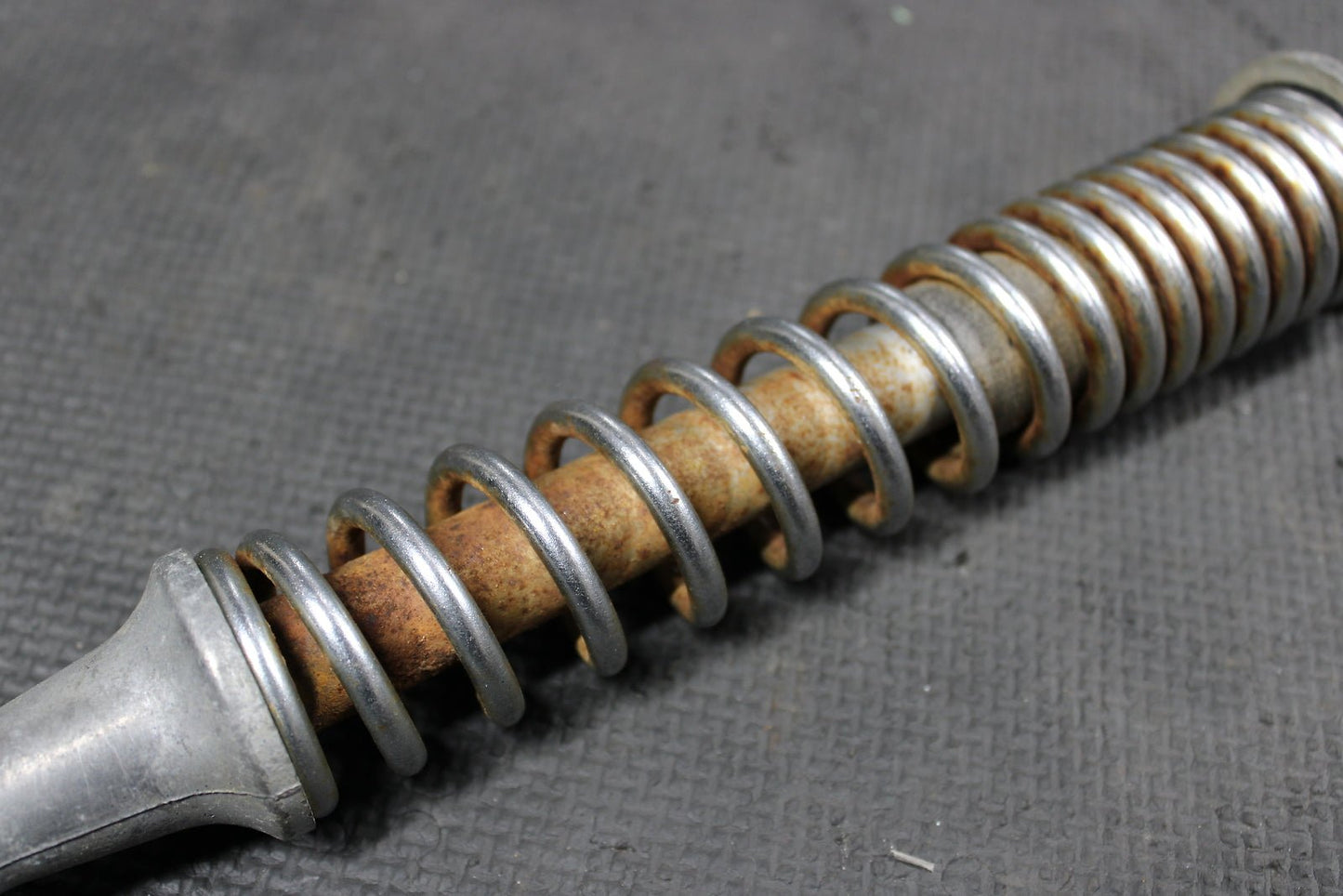 1976 HONDA Z50A OEM REAR BACK SHOCK ABSORBER SUSPENSION 52400 - 120 - 000 - hggarage