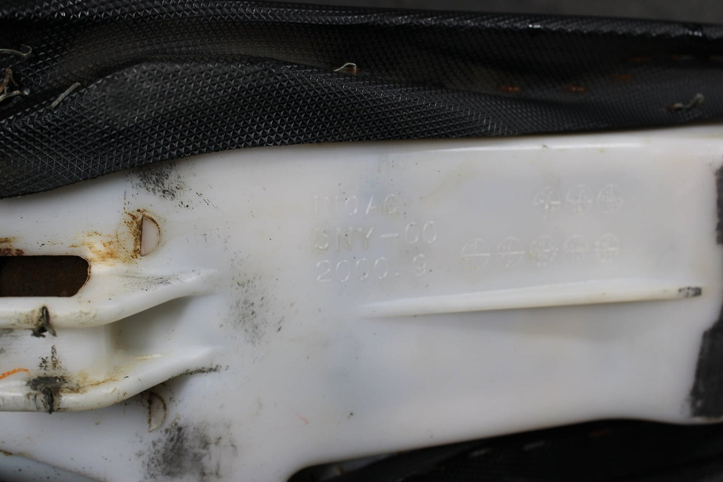 2011 Yamaha 09 - 11 YZ125 YZ250 OEM Seat Saddle 1C3 - 24770 - H2 - 00 - hggarage