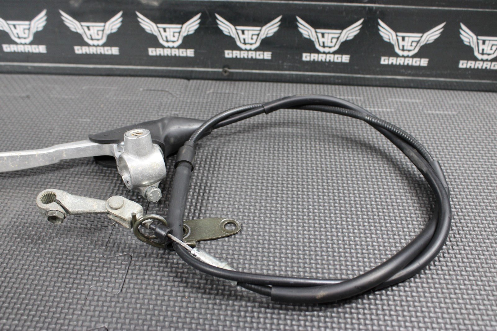 2005 SUZUKI DR200SE OEM CLUTCH CABLE LINE W LEVER & PERCH CABLE COMPLETE NICE - hggarage