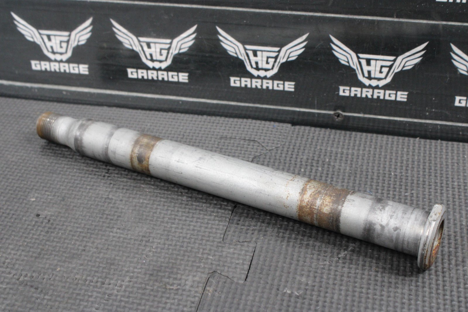 2013 HUSQVARNA TE511 OEM REAR AXLE BACK WHEEL RIM PIVOT BOLT AXLE 8000H1548 - hggarage