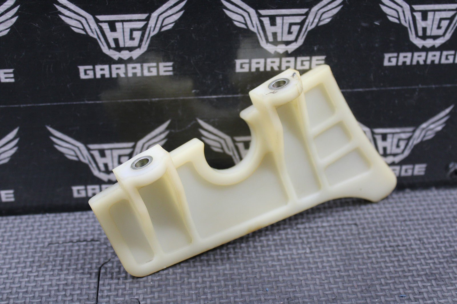 1988 HONDA 87 - 88 CR125R CR250R CR500R OEM CHAIN SPLASH GUARD GUIDE 52180 - KS6 - 700 - hggarage