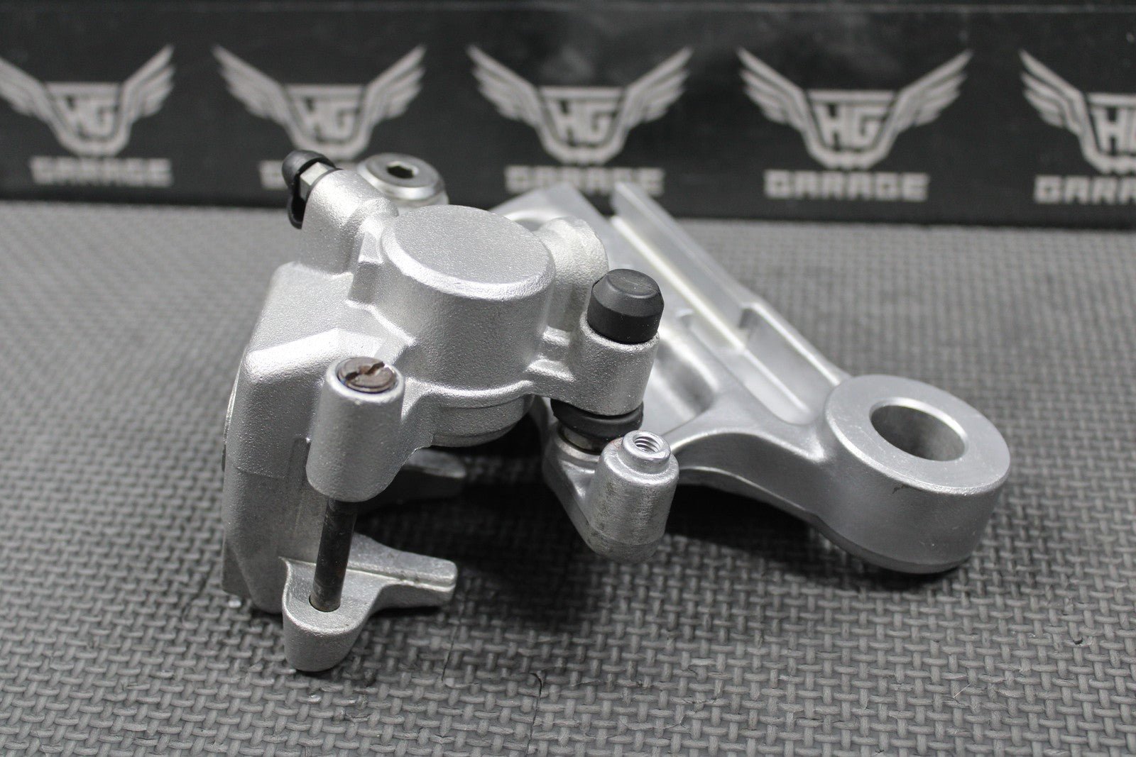 2003 KAWASAKI KLX400SR OEM NISSIN REAR BACK BRAKE CALIPER & BRACKET 43041 - S013 - hggarage