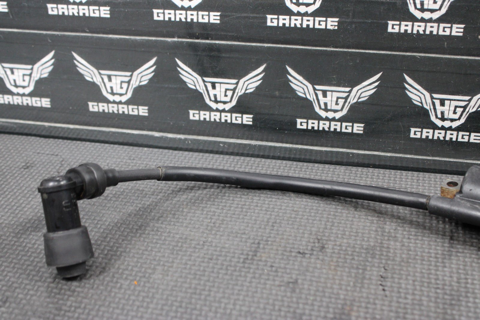 2000 YAMAHA TTR125L OEM IGNITION COIL PLUG BOOT 3KJ - 82310 - 14 - 00 4BP - 82370 - 01 - 00 - hggarage