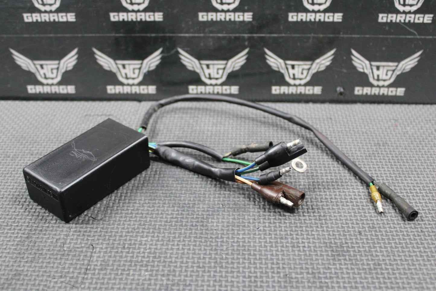 1988 HONDA CR125R OEM CDI ECU COMPUTER IGNITION UNIT BOX 30400 - KS6 - 830 NICE! - hggarage