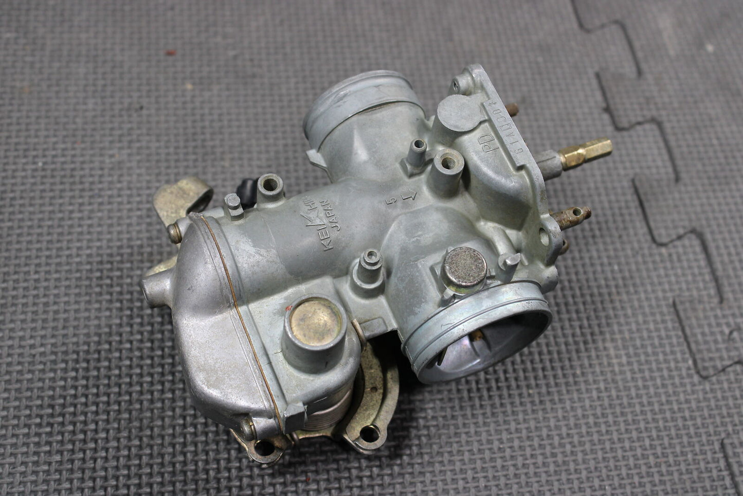 2001 HONDA XR250R OEM KEIHIN CARB CARBURETOR 16100-KCE-672