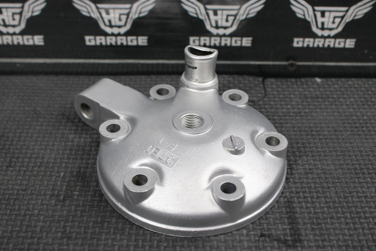 1996 SUZUKI RM250 OEM ENGINE MOTOR CYLINDER HEAD 11111 - 37E01 - hggarage