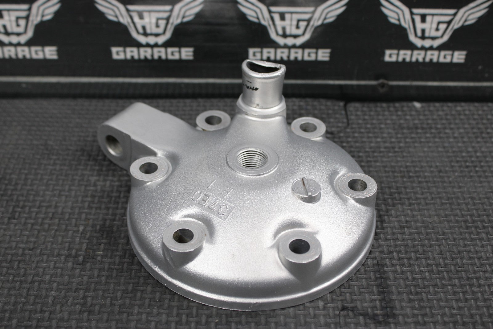 1996 SUZUKI RM250 OEM ENGINE MOTOR CYLINDER HEAD 11111 - 37E01 - hggarage