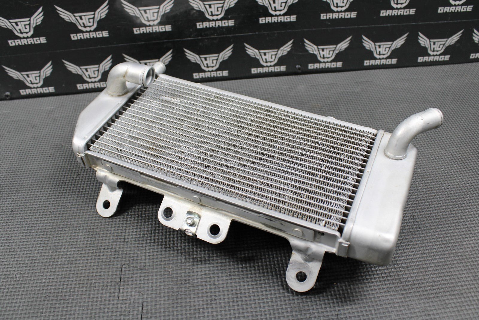 2009 07 - 09 YAMAHA YZ450F OEM LEFT SIDE RADIATOR COOLER RADIATORS 2S2 - 1240A - 70 - 00 - hggarage