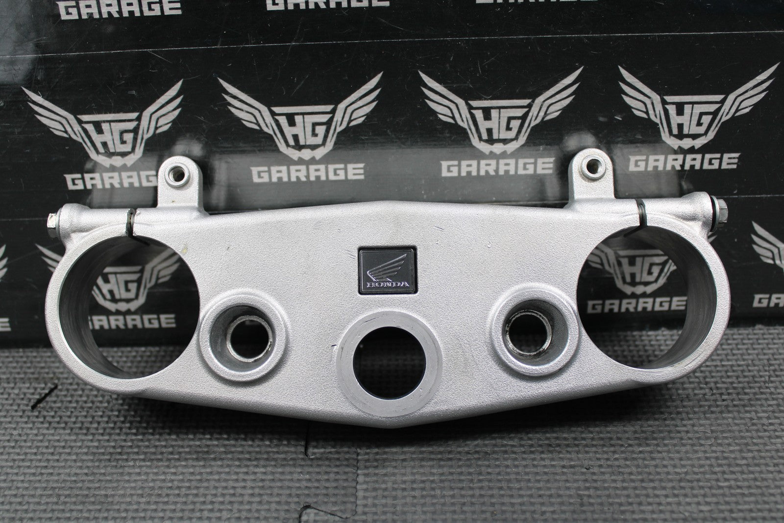 2008 2009 HONDA CRF250R OEM UPPER TRIPLE TREE BAR CLAMP BRIDGE 53300 - MEN - A10 - hggarage