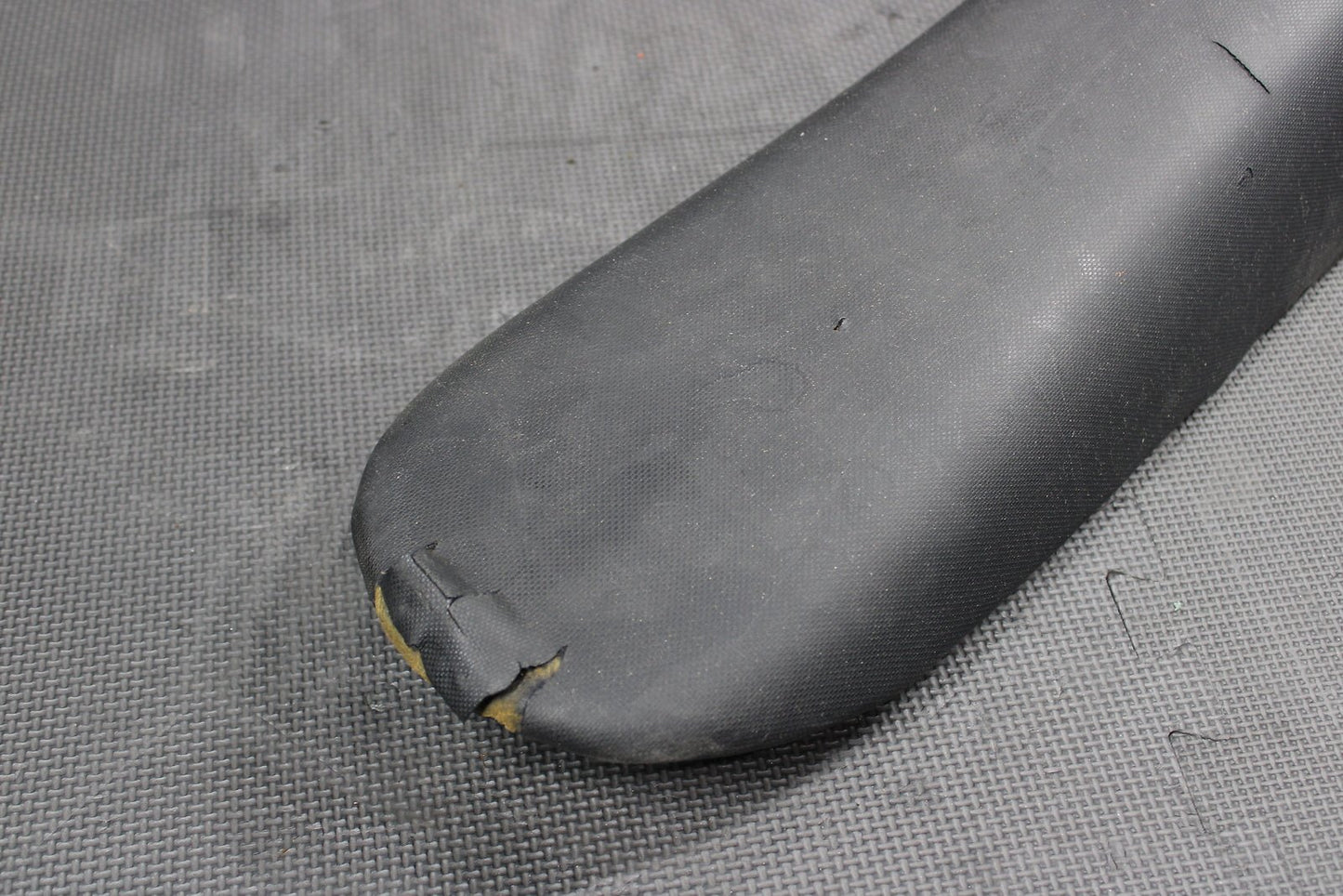 2006 KTM 2004 / 06 - 11 105 04 - 12 85 OEM SEAT SADDLE 47007040100 - hggarage