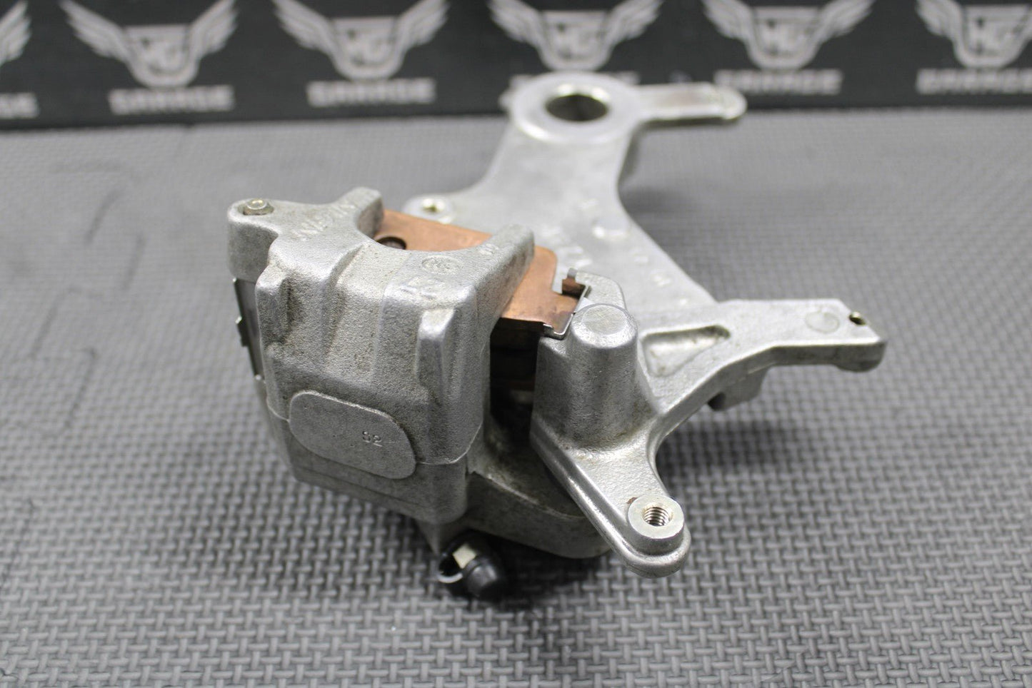 1997 HONDA 97 - 99 CR250R OEM NISSIN REAR BACK BRAKE CALIPER 43150 - KZ3 - B01 NICE! - hggarage