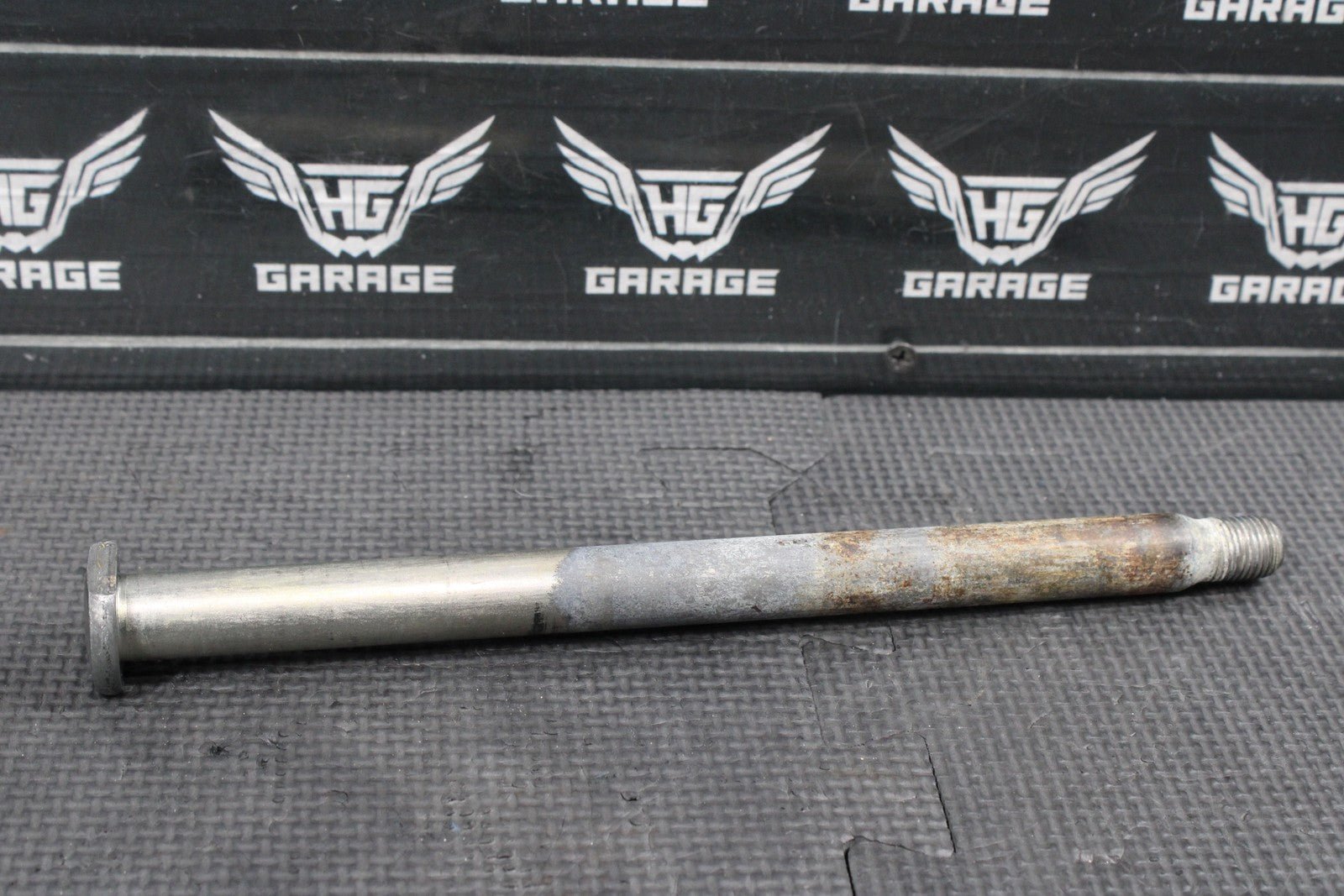 2018 HONDA0 04 - 22 CRF250R OEM REAR BACK SWINGARM BOLT SUSPENSION PIVOT AXLE 521 - hggarage
