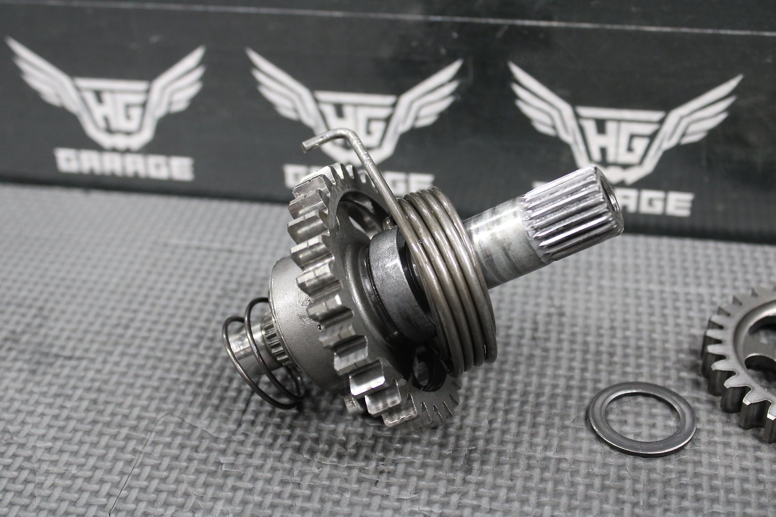 2000 HONDA CR125R OEM KICKSTART KICK START SHAFT W IDLER GEAR 28251 - KZ4 - 000 - hggarage