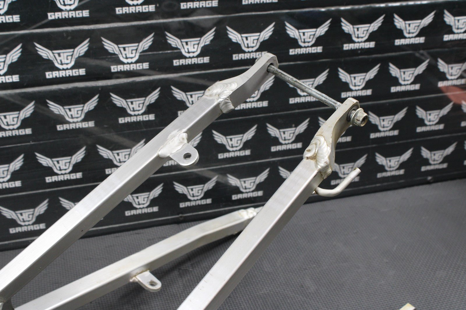 2000 SUZUKI 00 - 04 DRZ400 OEM REAR BACK SUB FRAME SUBFRAME 41200 - 29F00 - hggarage
