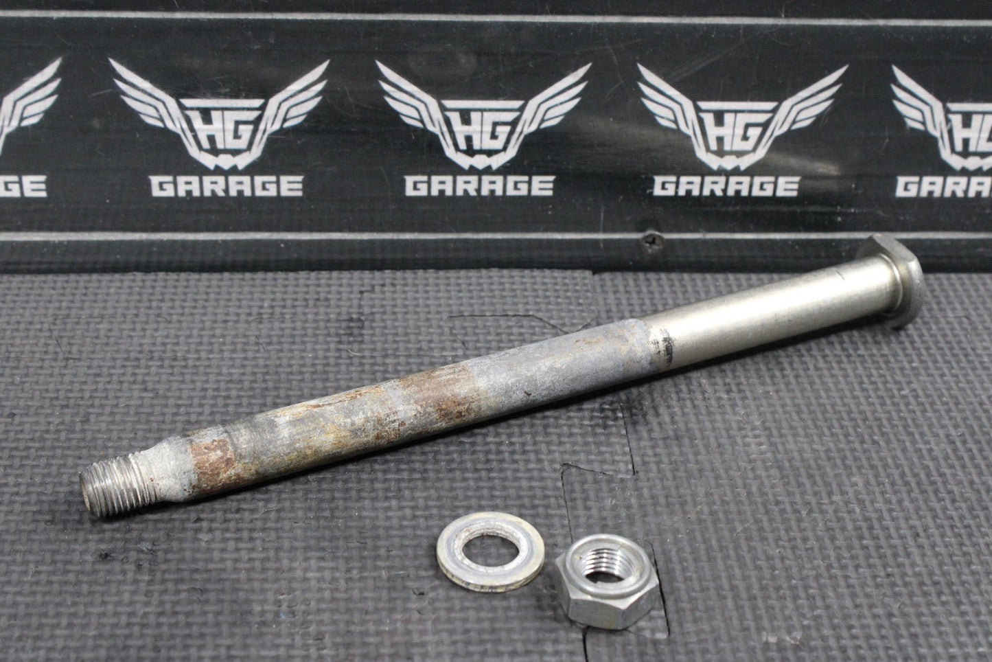 2018 HONDA0 04 - 22 CRF250R OEM REAR BACK SWINGARM BOLT SUSPENSION PIVOT AXLE 521 - hggarage