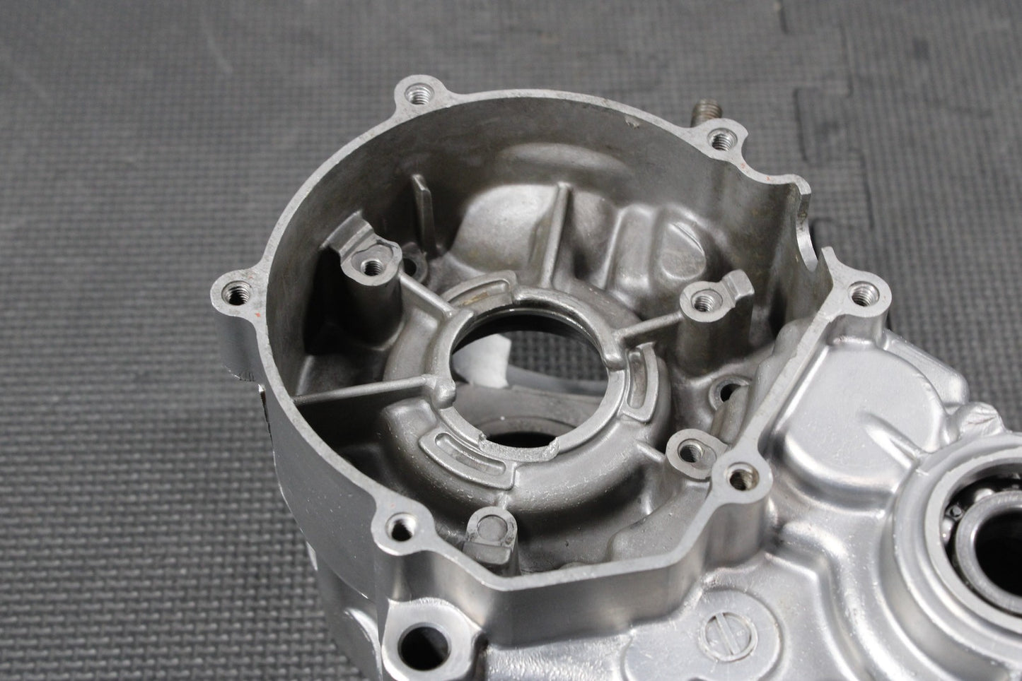 2014 KAWASAKI 08 - 22 KX100 KX85 OEM LEFT RIGHT ENGINE CRANKCASE CASES BLOCK SET - hggarage