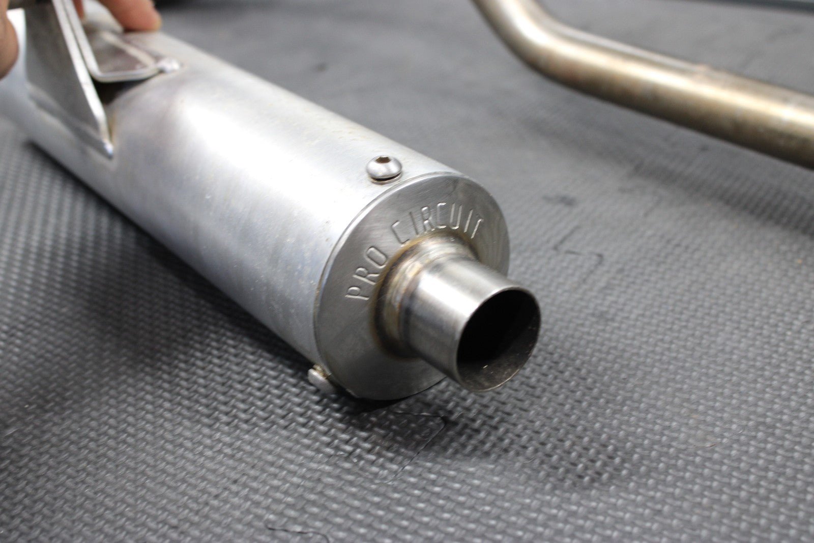 2000 YAMAHA TTR125L PRO CIRCUIT T - 4 MUFFLER EXHAUST SILENCER SLIP ON PIPE - hggarage