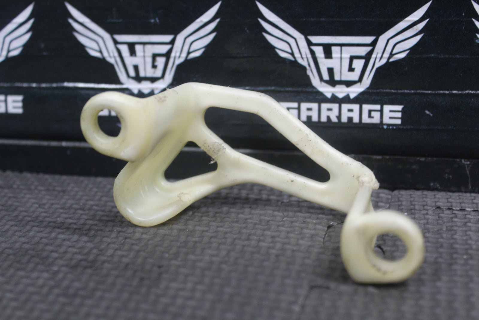 2003 HONDA CR250R OEM REAR BACK ROTOR GUARD COVER CALIPER GUARD - hggarage