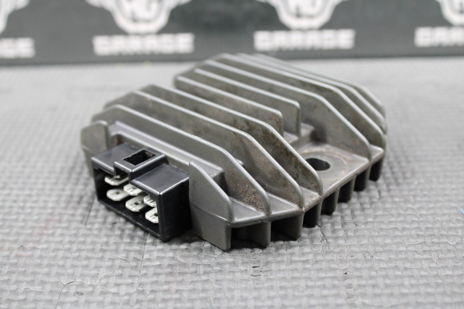 2009 KAWASAKI KLX250 KLX250S KLX250SF OEM RECTIFIER VOLTAGE REGULATOR 21066 - 0027 - hggarage