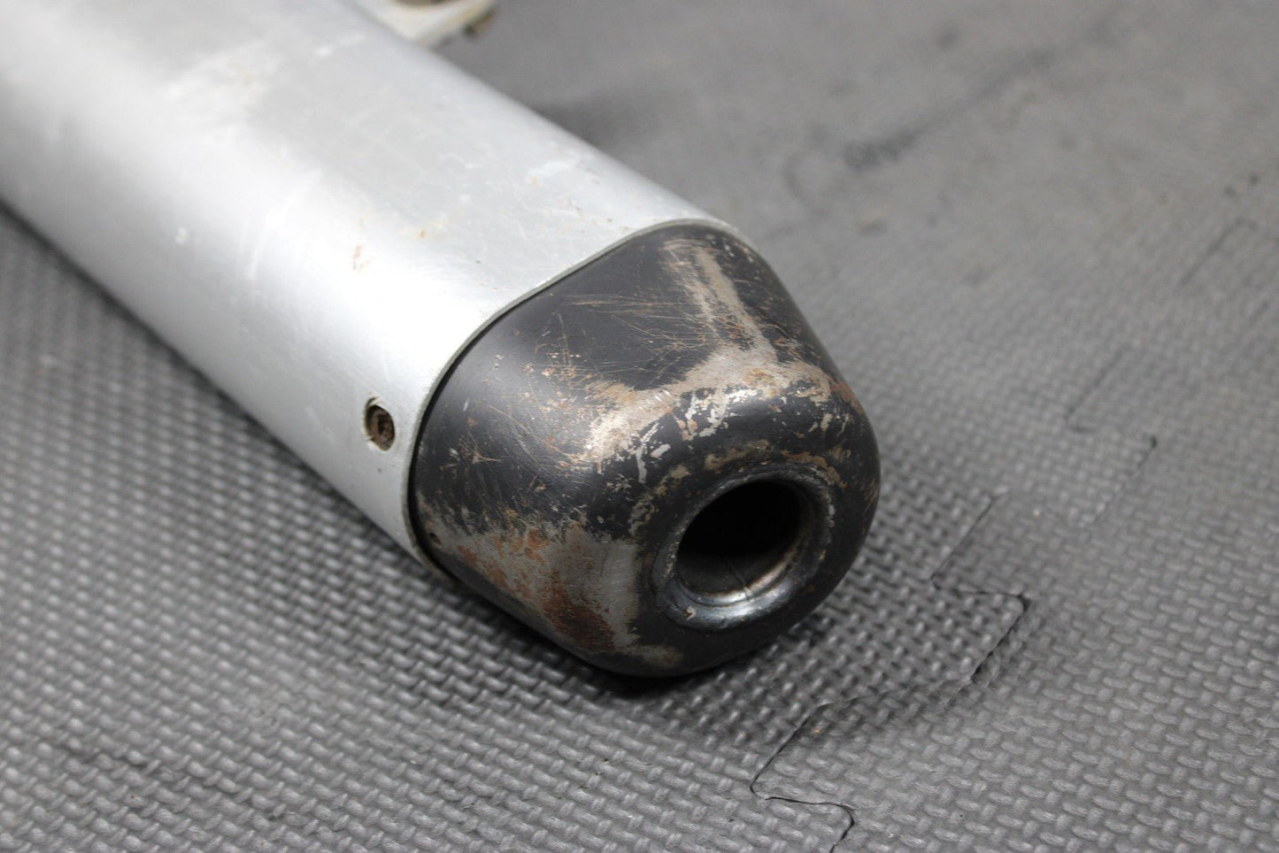 2001 KAWASAKI 01 - 05 KX100 KX85 OEM MUFFLER EXHAUST SILENCER SLIP ON PIPE 18100 - 1 - hggarage
